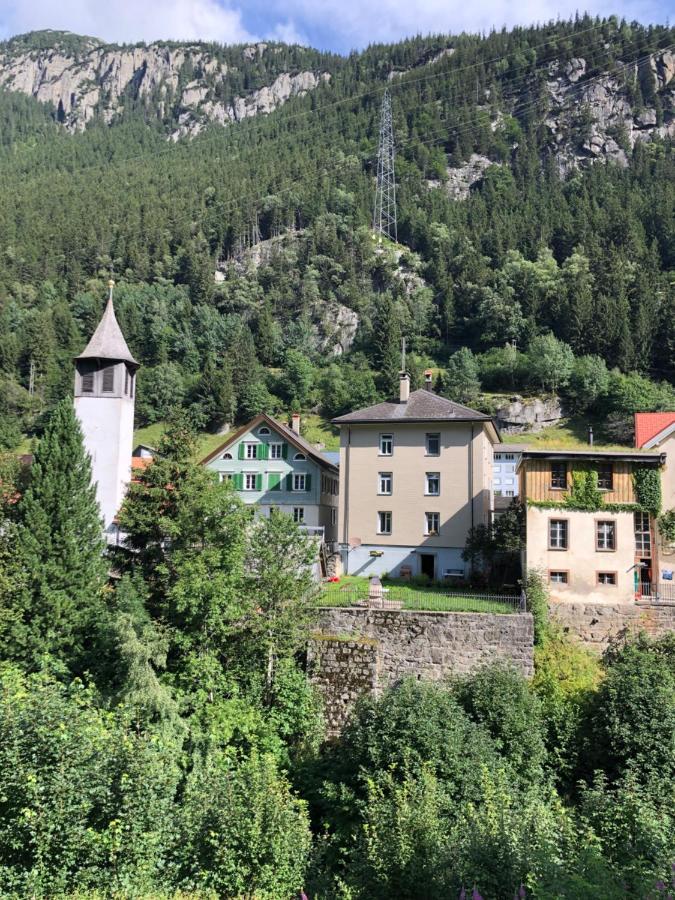 Apartamento Alpine Haus Göschenen Exterior foto