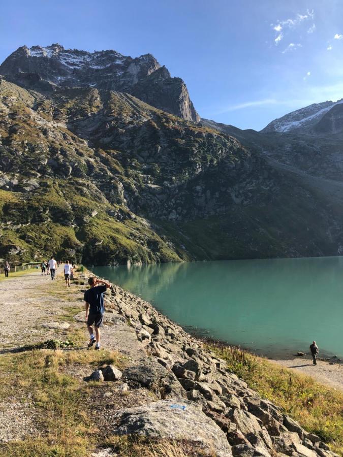 Apartamento Alpine Haus Göschenen Exterior foto